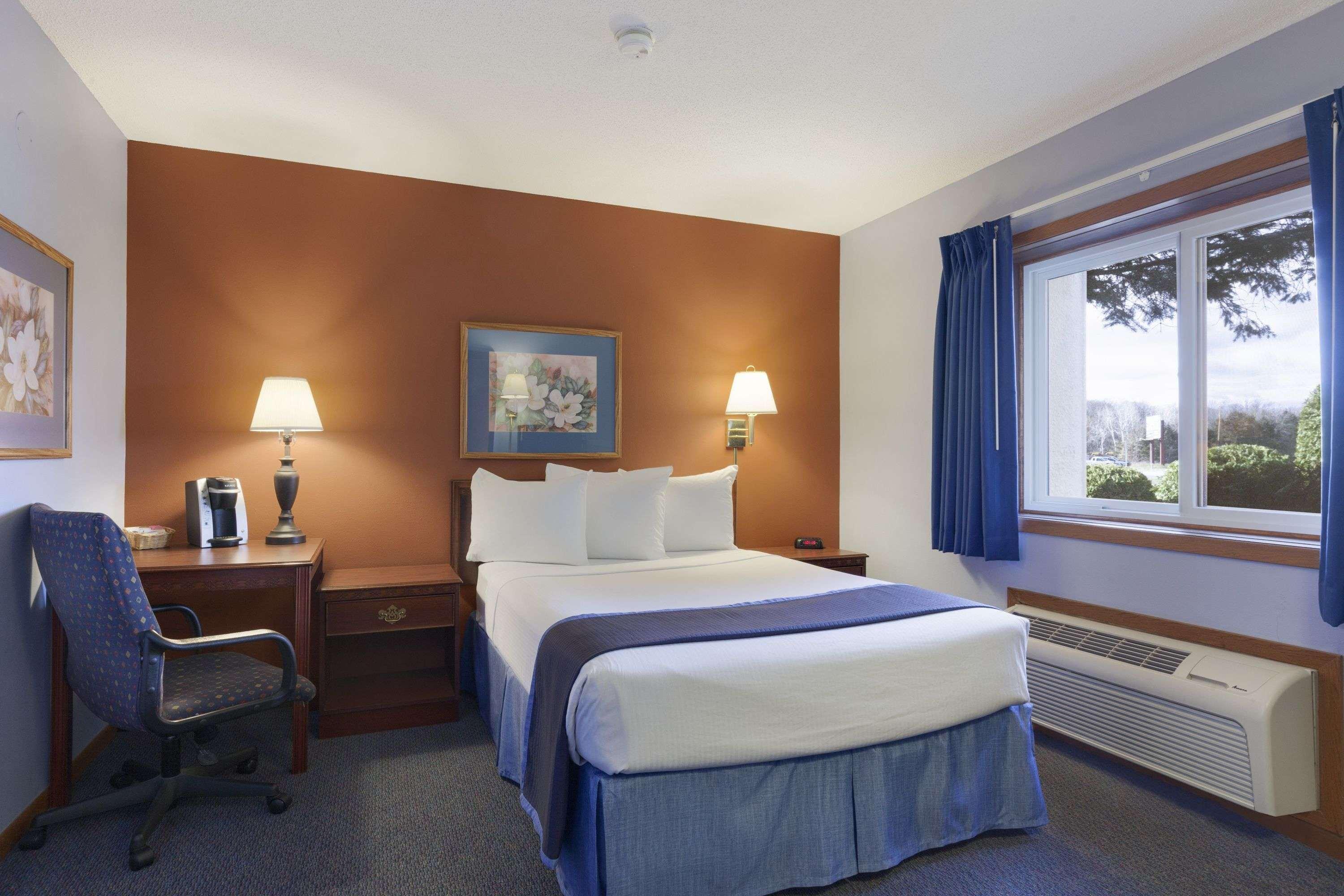 Travelodge By Wyndham Motel Of St Cloud Сент-Клауд Экстерьер фото